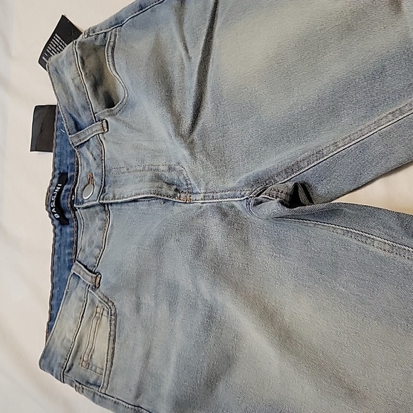 BACCINI Woman's Capri Jeans Size 4P - Picture 8 of 9